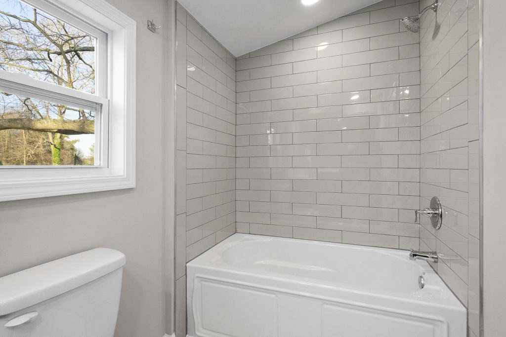 Bathroom tile and tub installation